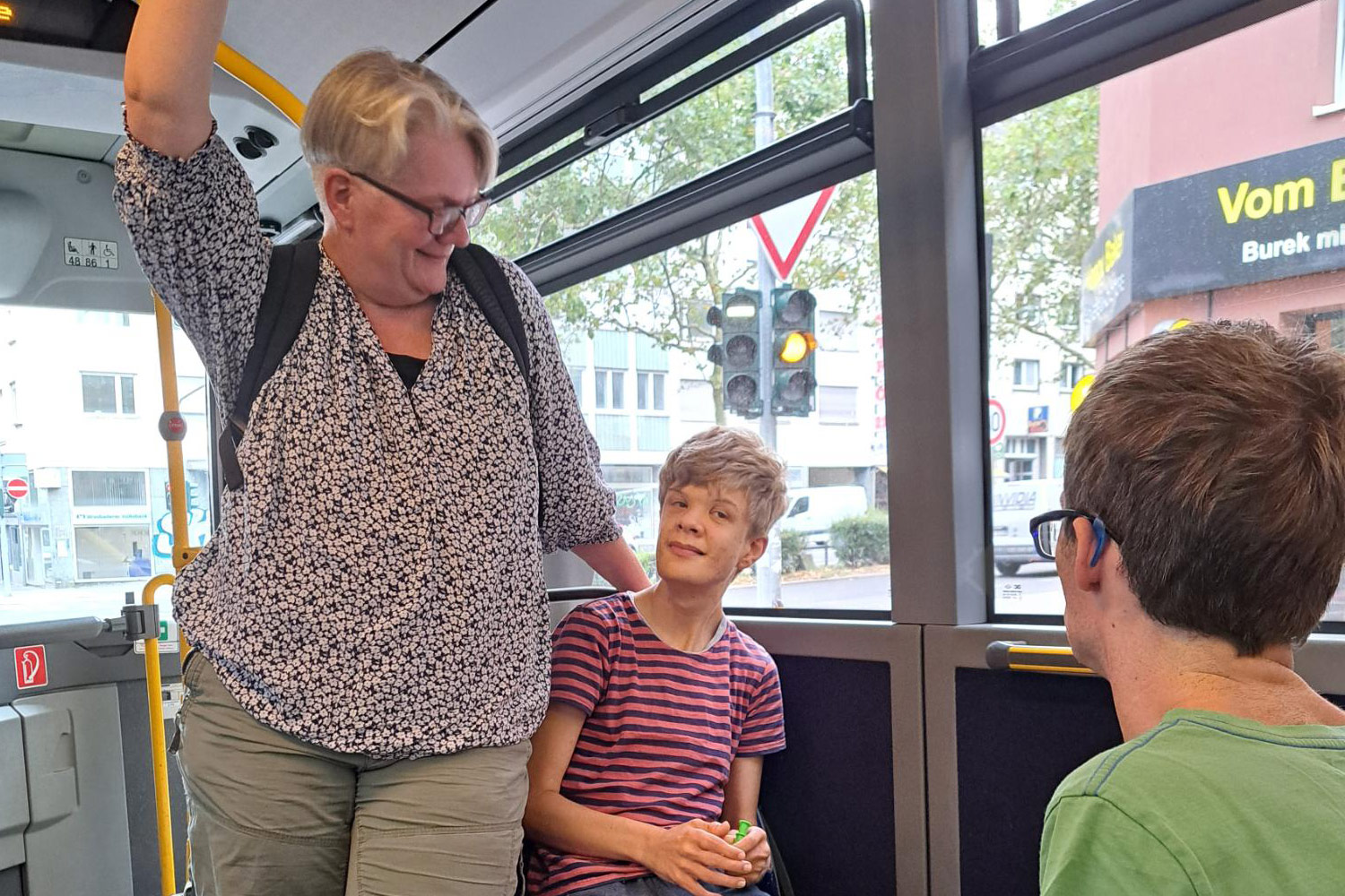 Gemeinsame Fahrt mit dem Bus.