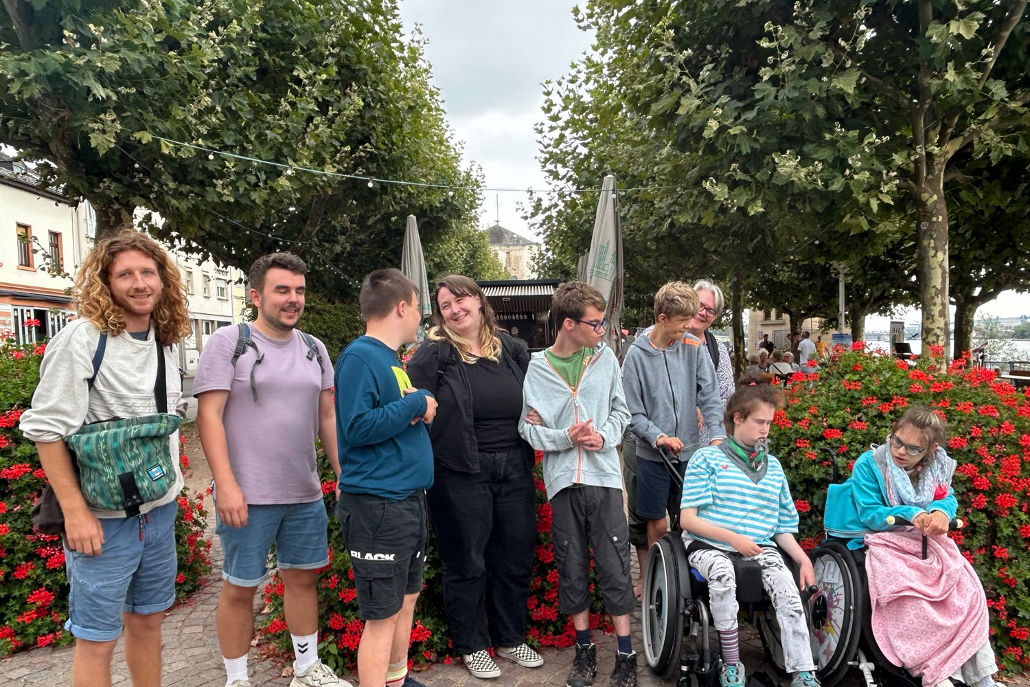 Die Reisegruppe zusammen in Wiesbaden.